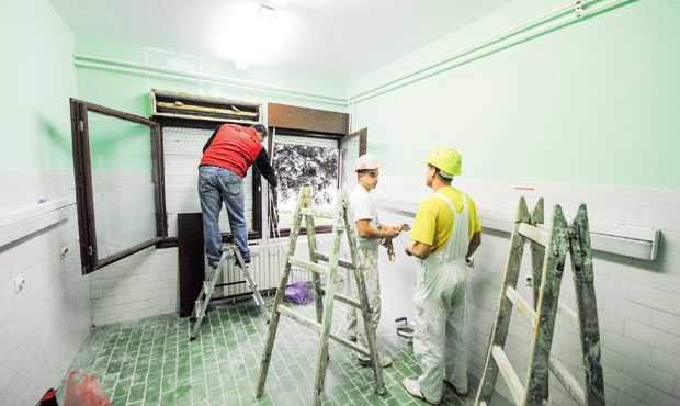 Мајстори смеју да буше у цик зоре